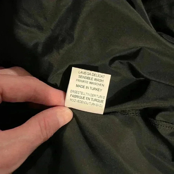 Bize Skirt (Cute) - Size 2 - Picture 4 of 5